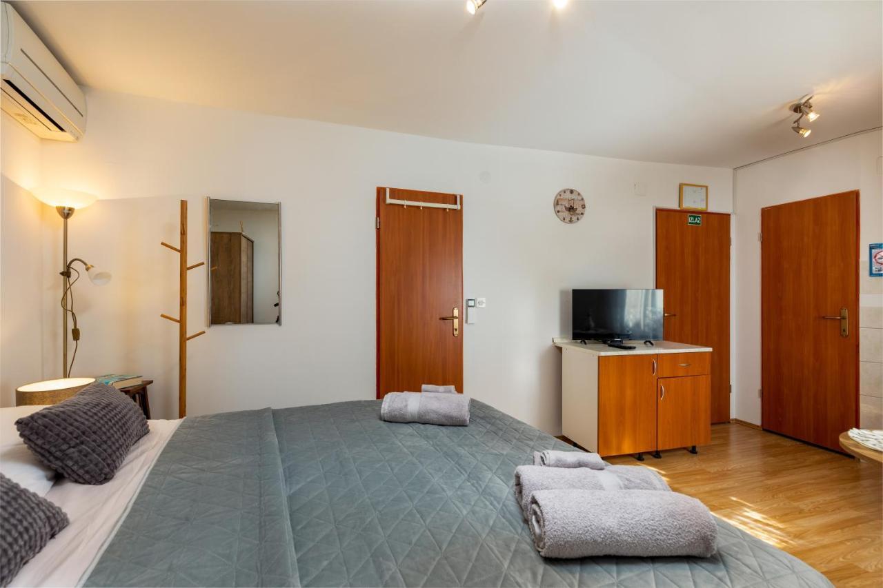 Appartement Charming In The Heart Of Old Town Rovinj, Just Minutes From The Sea Rovinj